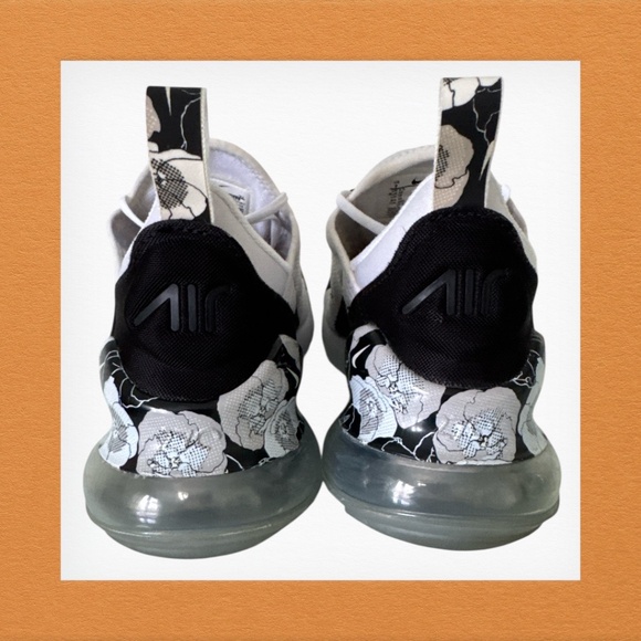 Nike Air 270 Sneakers - Size 7 - Picture 4 of 5